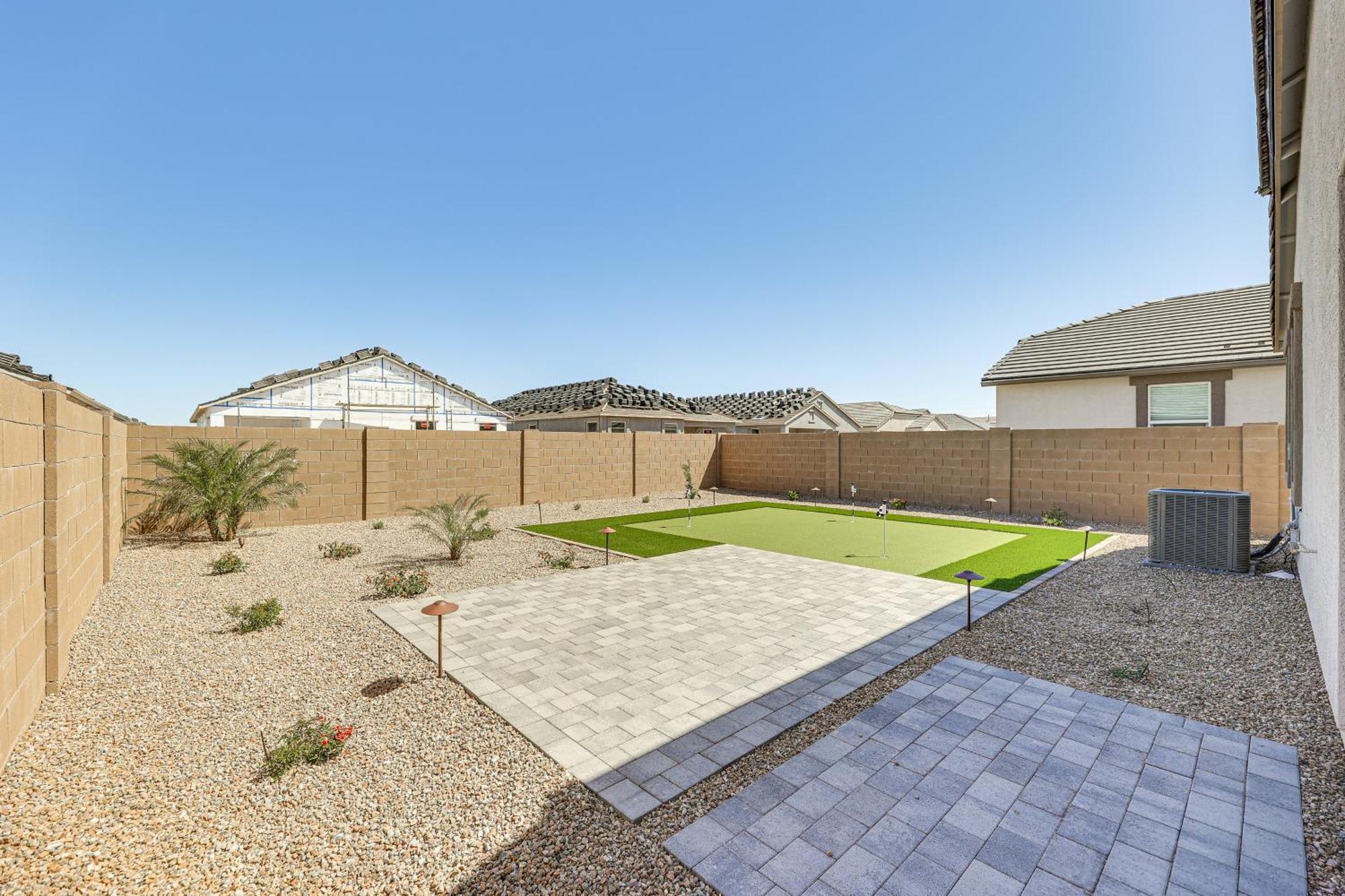 Maricopa Home With Putting Green And Covered Patio! Eksteriør billede